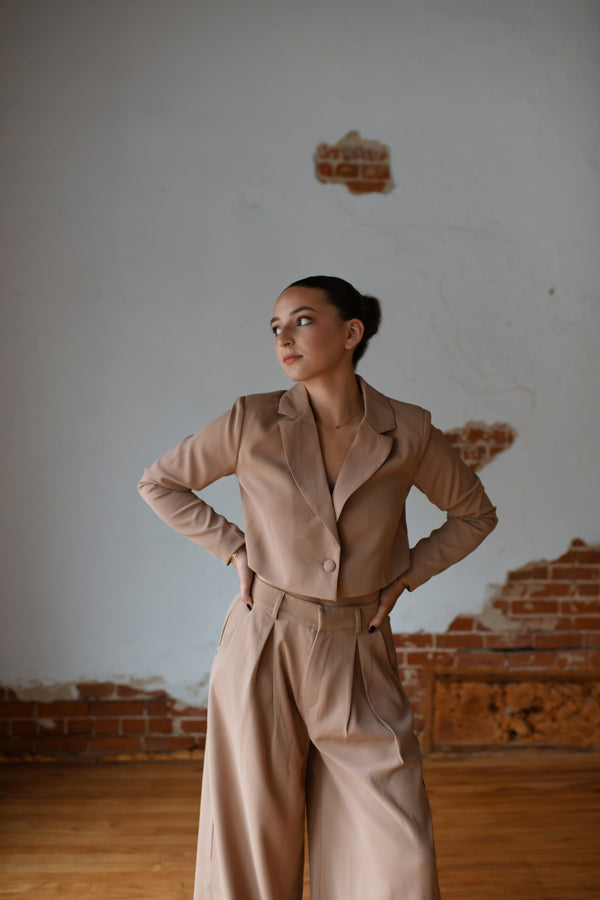 Poised Cropped Suit Jacket